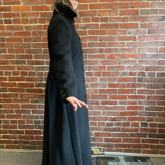 Maxi Pea Coat Vintage circa 1967 (1968 or 1969?) Original from Lord & Taylor - Picture 3 of 8